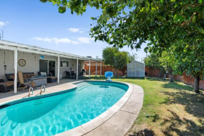 Indio Home with Heated Pool 2 Mi to Coachella!